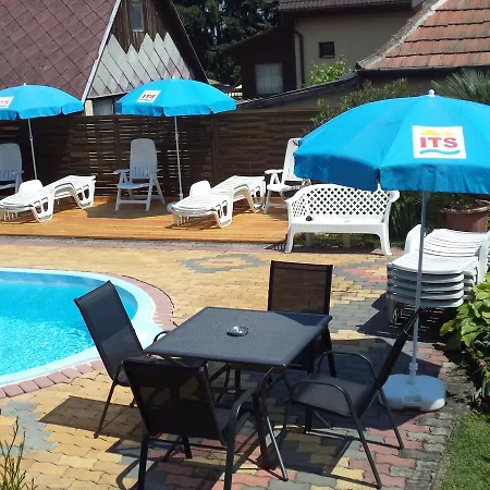 Holp Vendeghaz 4* Balatonföldvár
