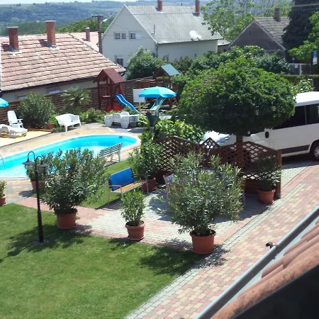 Guest house Holp Panzio Balatonfoldvar