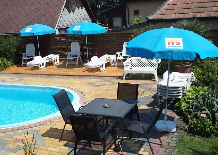 Holp Vendeghaz 4* Balatonföldvár